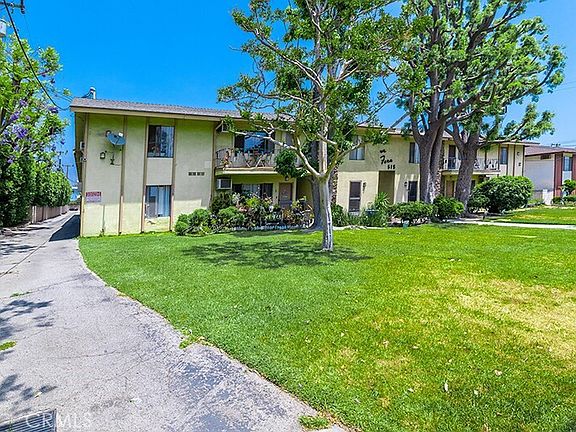 2nd image of 515 Fairview Ave