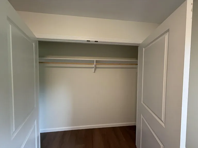 204 Peter Ave — Photo 15