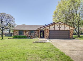 10 W 43rd St S, Sand Springs, OK 74063
