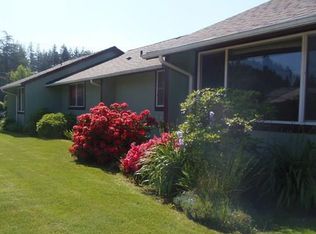 302 1st St, Morton, WA 98356