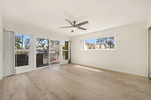 115 Redondo Ave #5 Photo 1