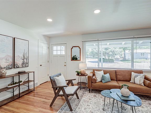 3rd image of 2861 S Holly Place