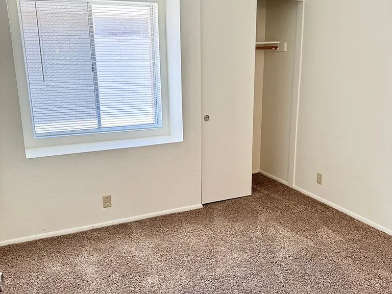 6319 W Townley Ave — Photo 21