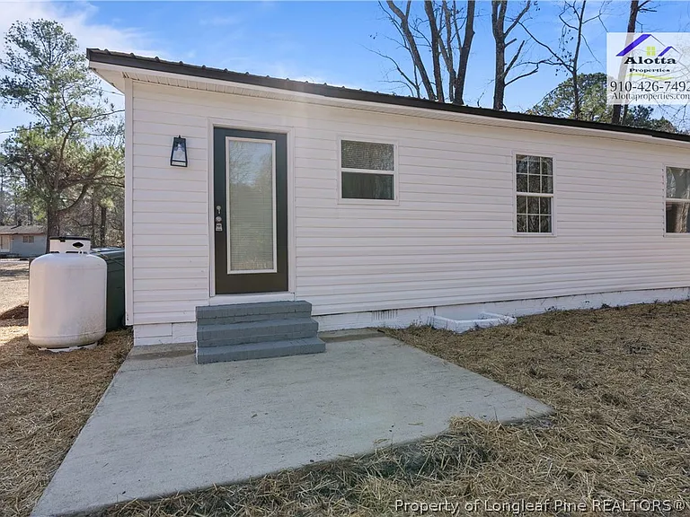 1315 Cade Hill Ave — Photo 9