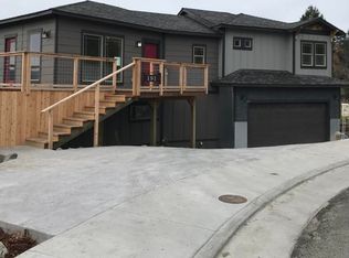 191 Franklin Ct, Fortuna, CA 95540