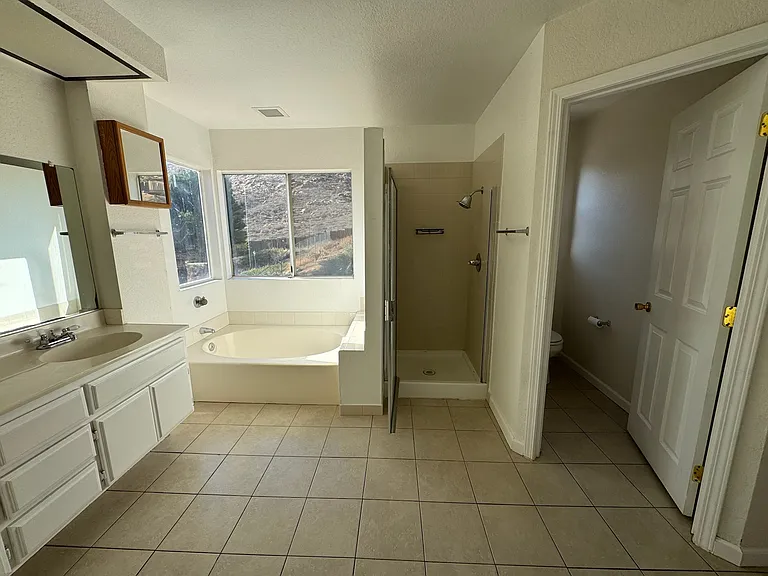 22170 Naples Dr — Photo 10