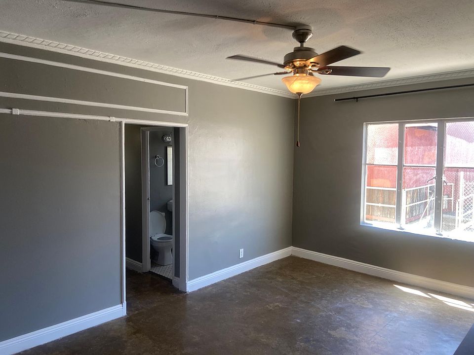 1st image of 5225 Hollywood Blvd #101