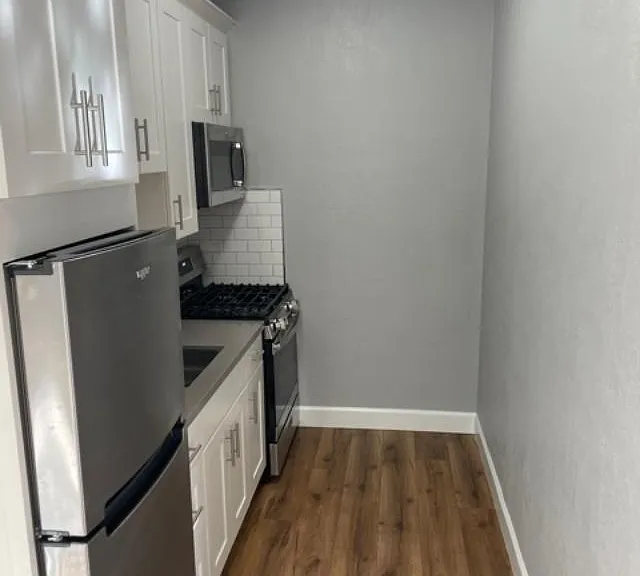 1921 Whitley Ave #1 — Photo 1
