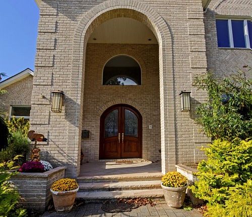 5th image of 10 Brenton Pl