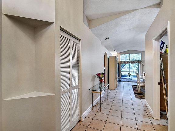 5th image of 8240 White Rock Circle