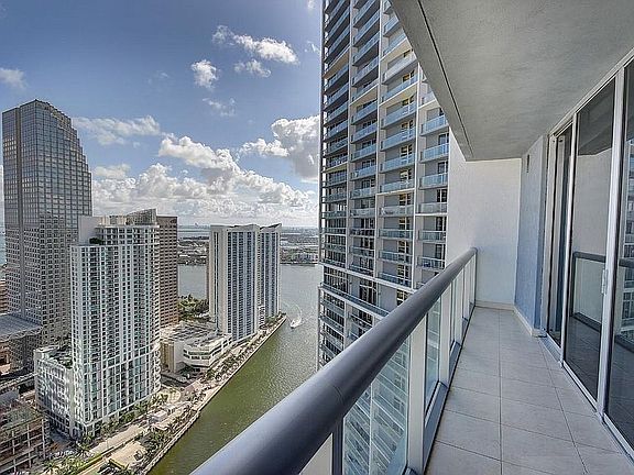 2nd image of 475 Brickell Ave APT 3415