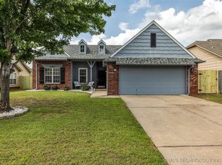 20409 E 44th St, Broken Arrow, OK 74014