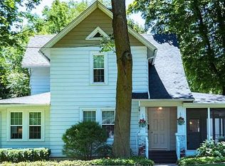 1740 9th Ave, Moline, IL 61265