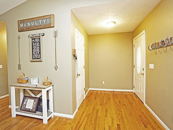 5th image of 309 Bremen Dr
