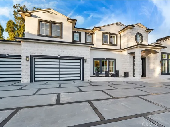 17425 Weddington St, Encino, CA 91316