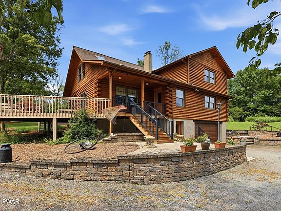 5th image of 1539 Upper Woods Rd
