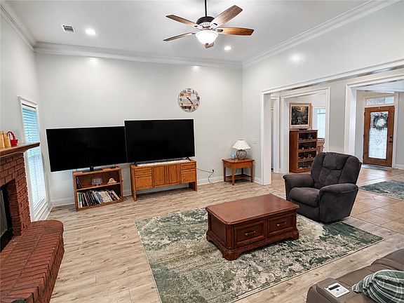 4th image of 1708 Solamere Ct