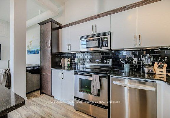5th image of 410 King St W #609