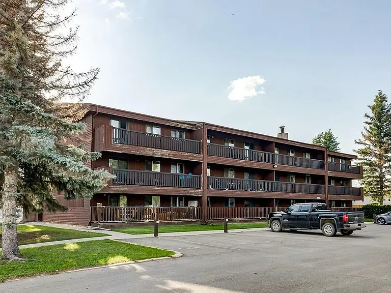 5 Russell Dr — Photo 16