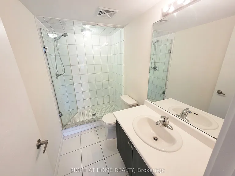 300 Alex Gardner Cir #47 — Photo 15