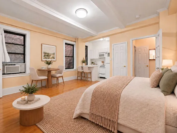 17 W 64th St #1D, New York, NY 10023