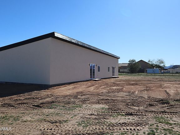 4th image of 1776 N Smart Rd