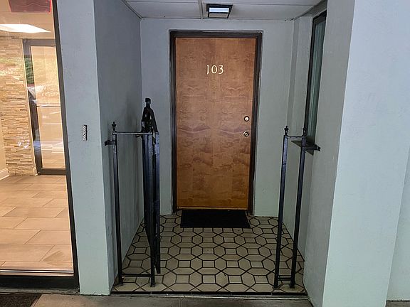 4th image of 51 Mount Kemble Ave APT 103