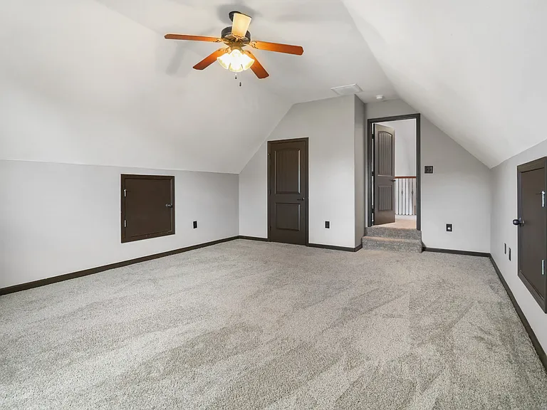 869 E Accipiter Cir — Photo 17
