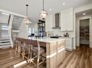 35 N Bluerock Ave SW, Calgary, AB T2Y 0R6