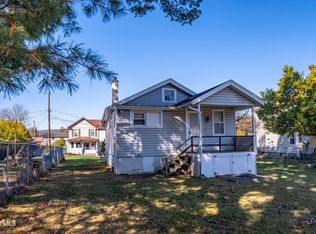 1415 Winterberry St, Altoona, PA 16602