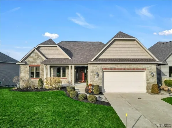 9670 Garden Walk, Clarence Center, NY 14032