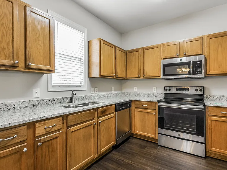 2716 Lead Crystal Ct — Photo 5