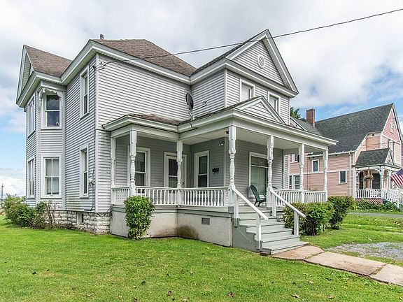 2nd image of 309 Webb St