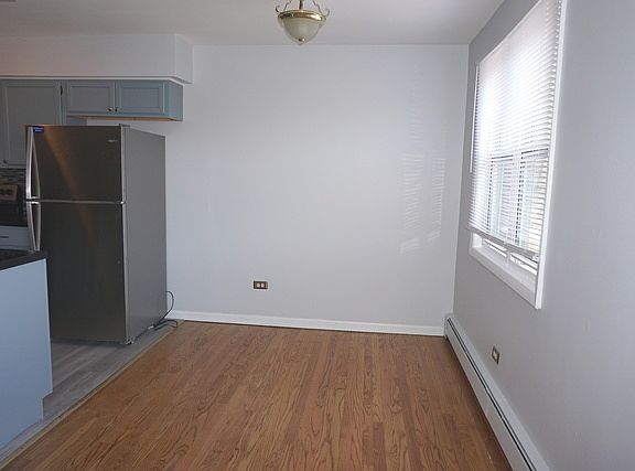 5th image of 426 S Lombard Ave APT 307
