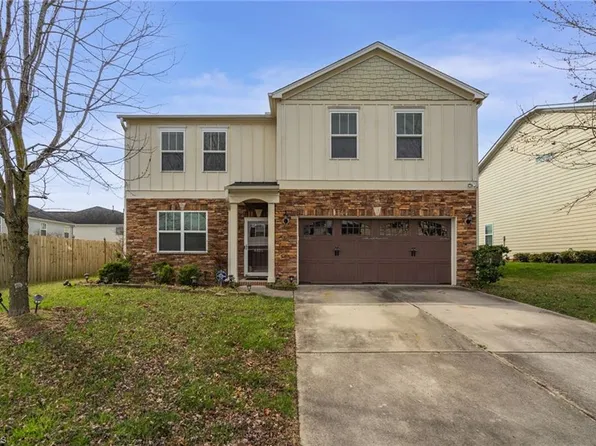 4605 Freestone St, High Point, NC 27265