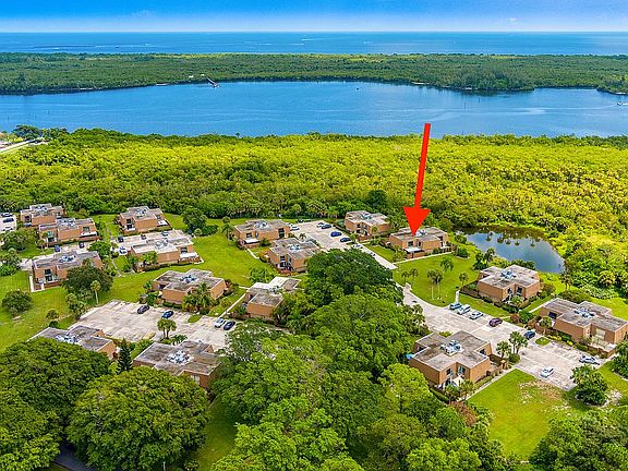 5th image of 6134 SE Riverboat Dr #913