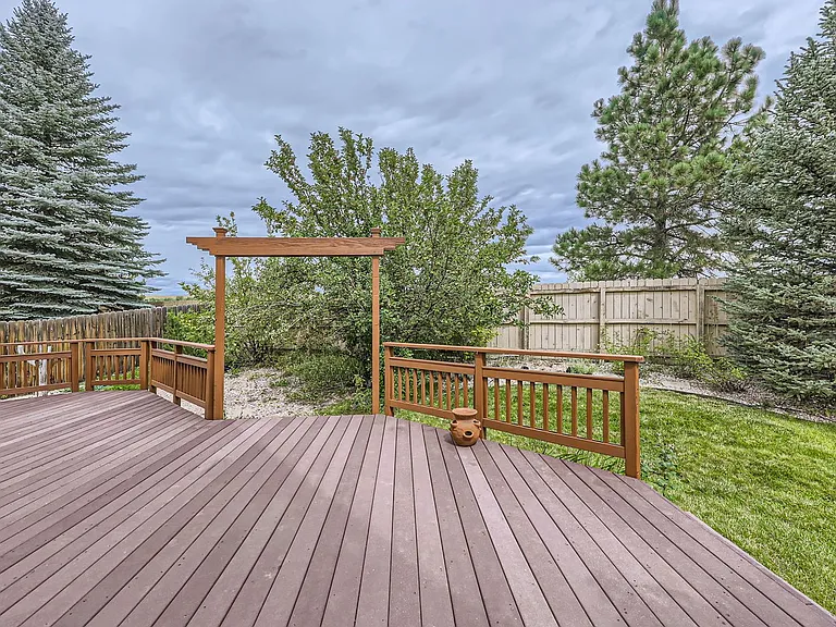 1009 Topaz St — Photo 11