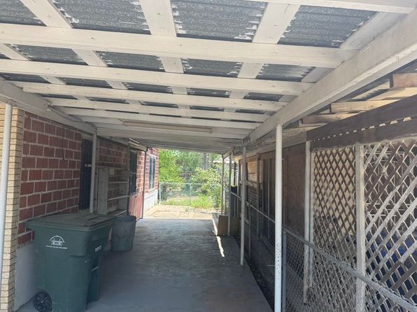4205 Salinas Ave, Laredo, TX 78041