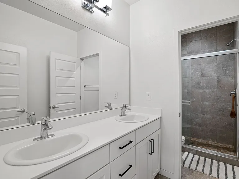 2814 Green Head Ct — Photo 17