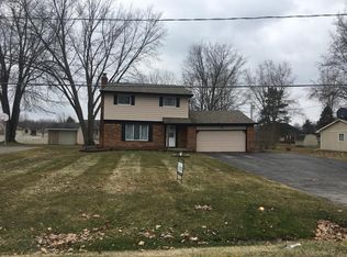 6308 Potter Rd, Burton, MI 48509