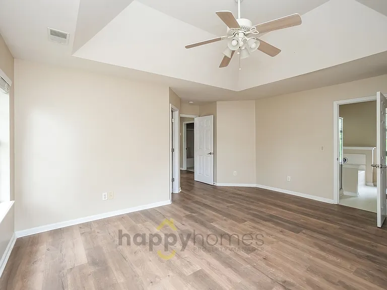 1481 Endicot Way — Photo 15