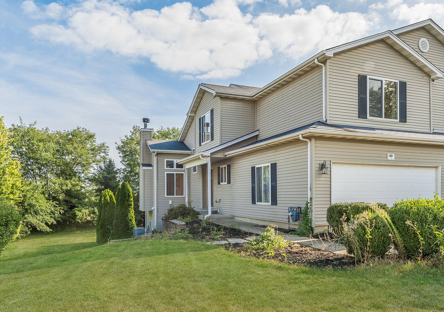 1820 Country Hills Dr A, Yorkville, IL 60560 Zillow