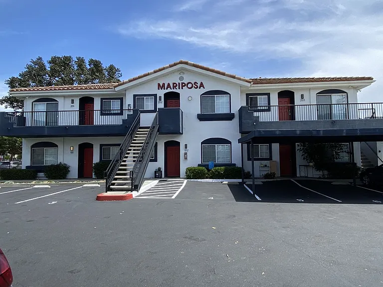 The Mariposa — Photo 19