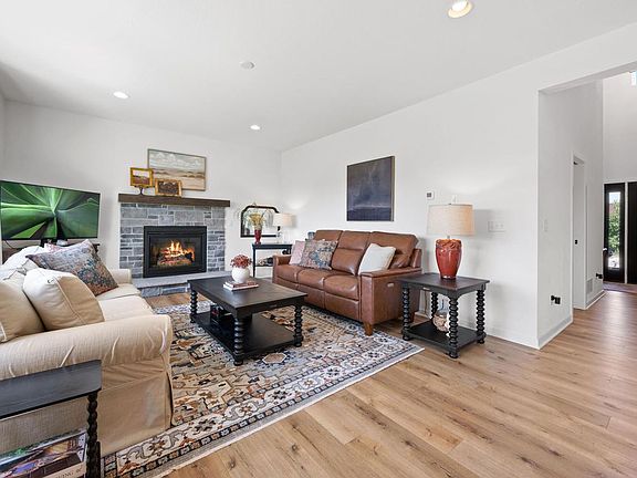 5th image of 1513 Whalen DRIVE
