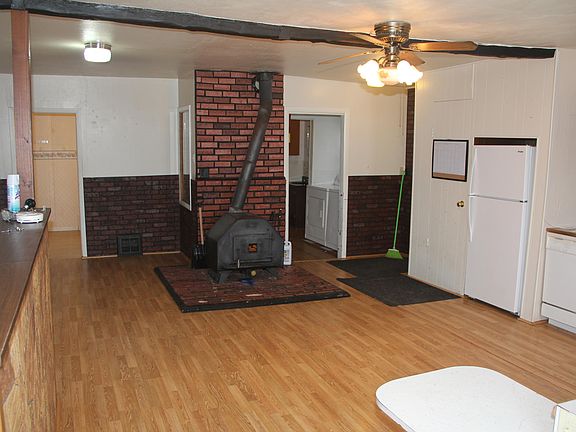 4th image of 31351 340th St NE