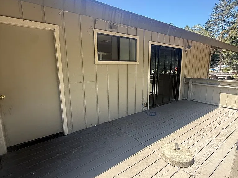 6500 Highway 9 — Photo 19