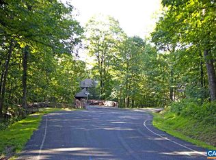 25 Stony Cove Ln, Roseland, VA 22967
