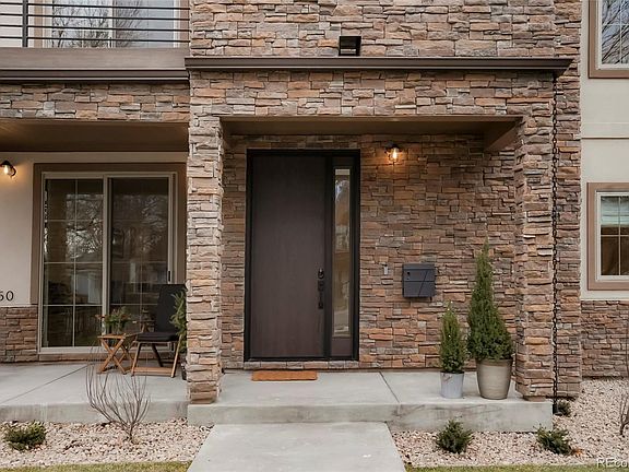 3rd image of 1150 Leyden Street