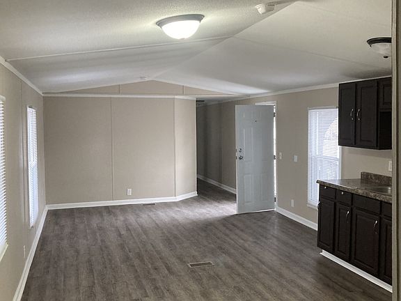 5th image of 311 N Amy Dr