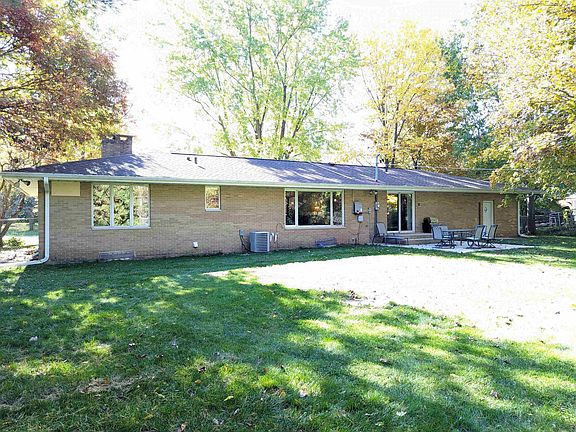 2nd image of 1321 Luanna Dr